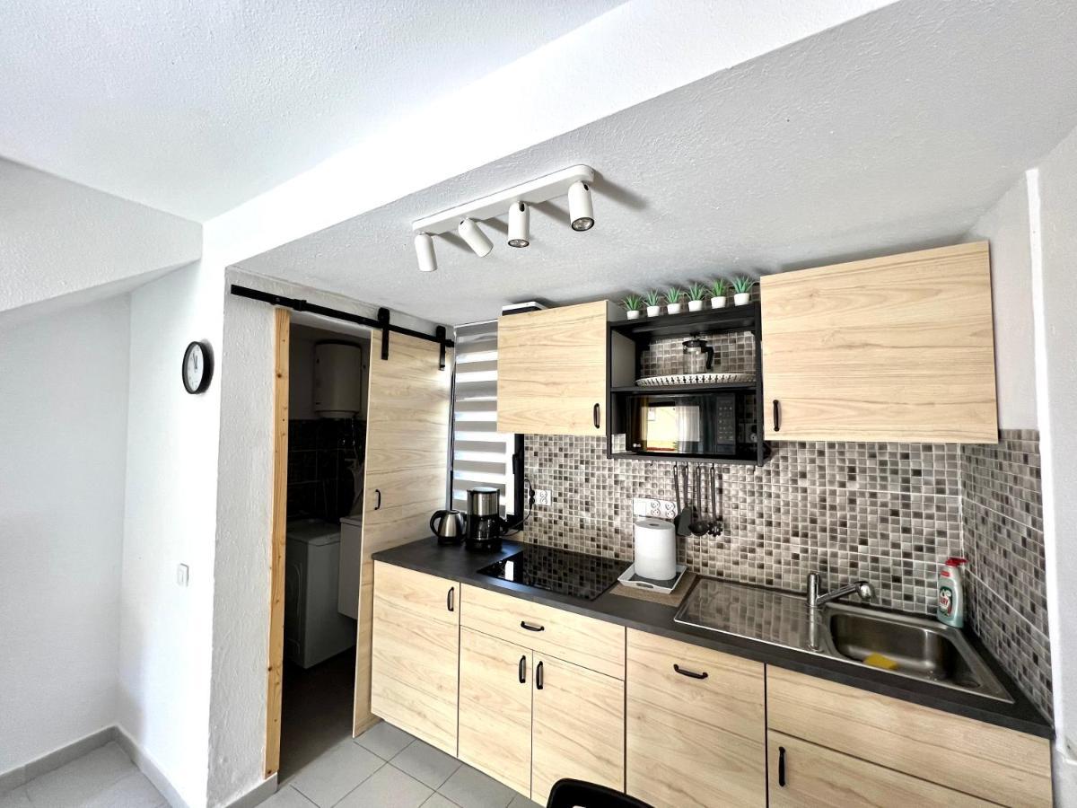 Paola Comfort Apartment Costa Calma Exterior photo